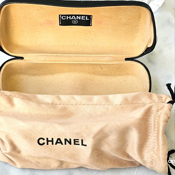 Chanel Sunglasses - Picture 6 of 9